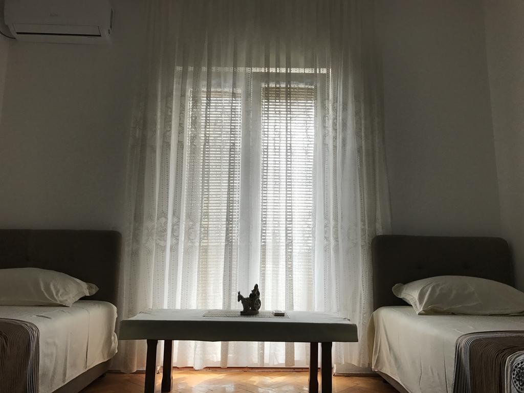 Apartments Pavicevic Tivat Kültér fotó