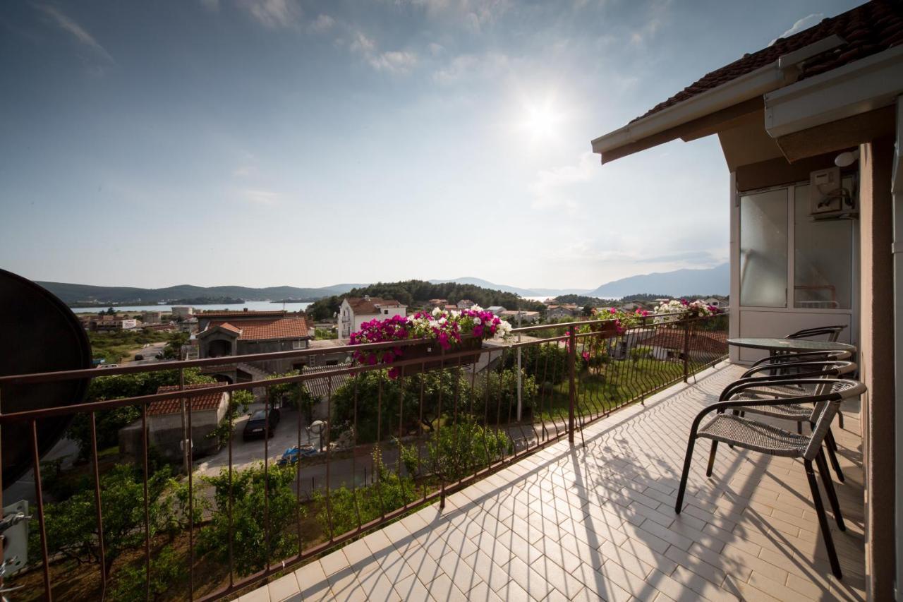 Apartments Pavicevic Tivat Szoba fotó